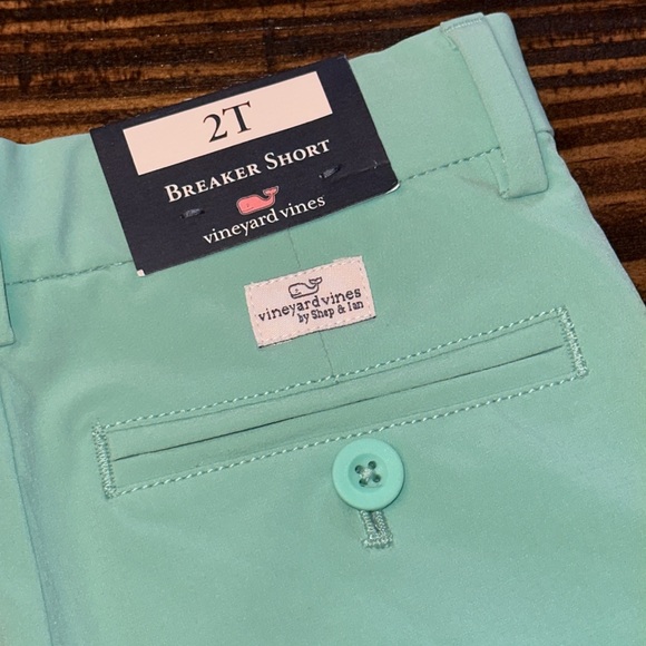 NWT Vineyard Vines Boys’ Breaker Shorts - Picture 4 of 4